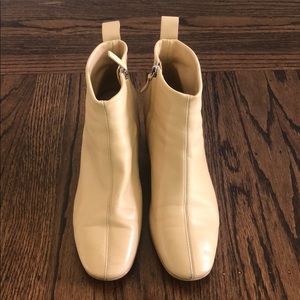 Everlane Day Boot in Ecru